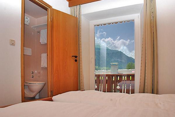 Garni La Rondine Hotel Selva di Cadore Kültér fotó